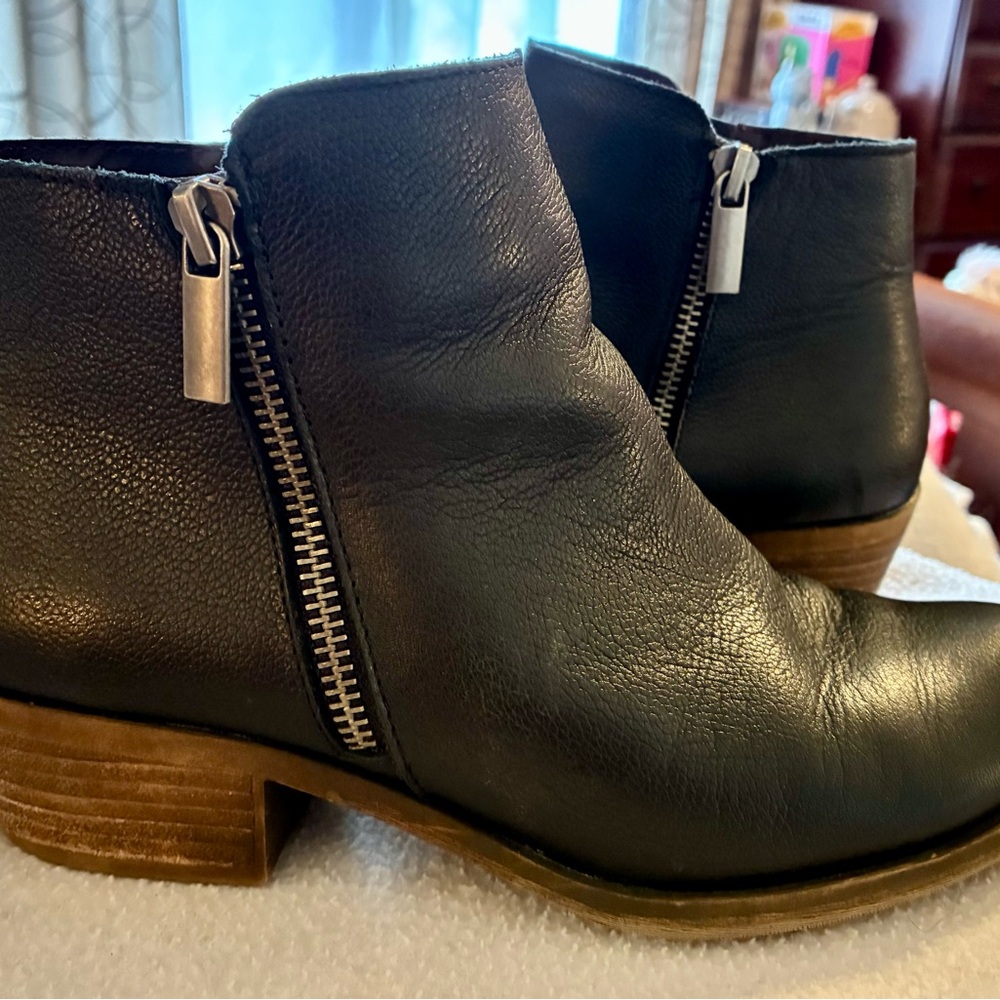 Kensie “Ghita” Leather Double-Zip Ankle Booties Black Chunky Moto Urban Goth 7M